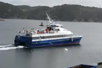 115' Catamaran Crew Support