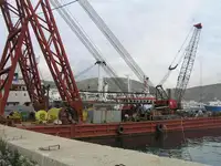 SHEERLEG FLOATING CRANE