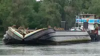 SPLITBARGE