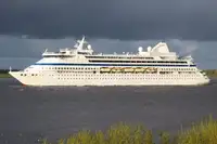 665' Cruise Ship